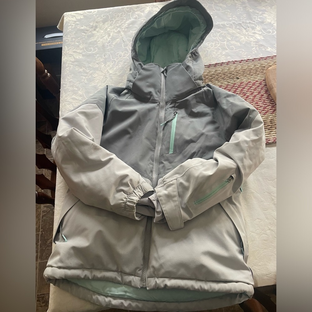 L.L. Bean kids size medium 10/12 tek ski jacket